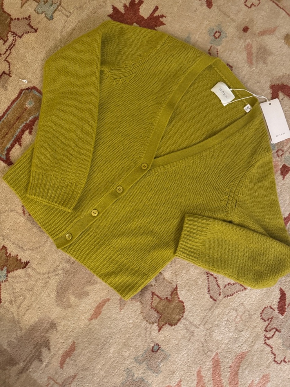 Doen V neck Button softest   
 Cameron Cashmere